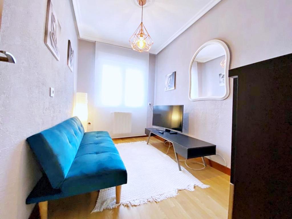 Apartamentos Milan 1 Wifi Y Parking Gratuito Oviedo Exteriör bild